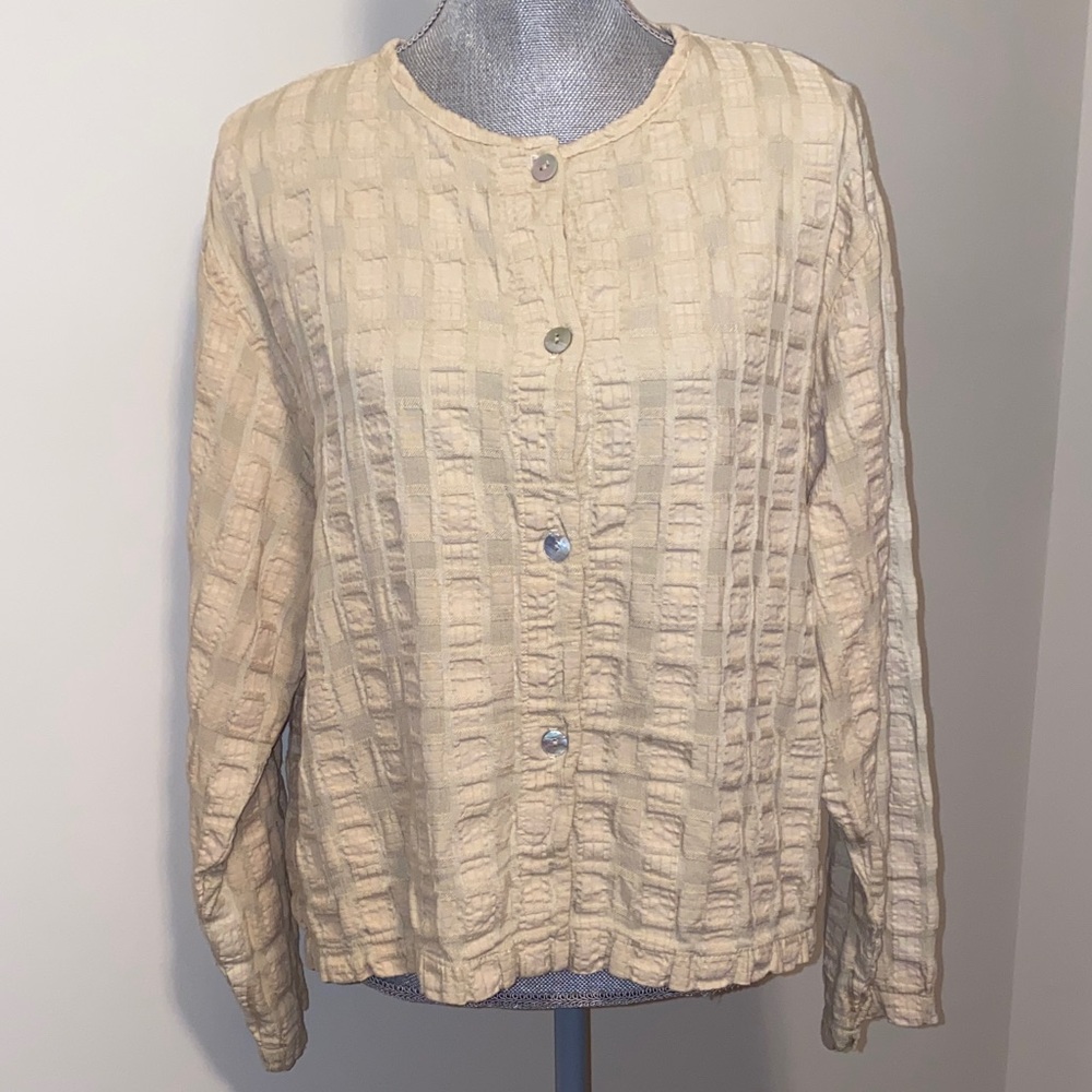 Russ Berens Malibu Cream Textured Button-Front Long Sleeve Top